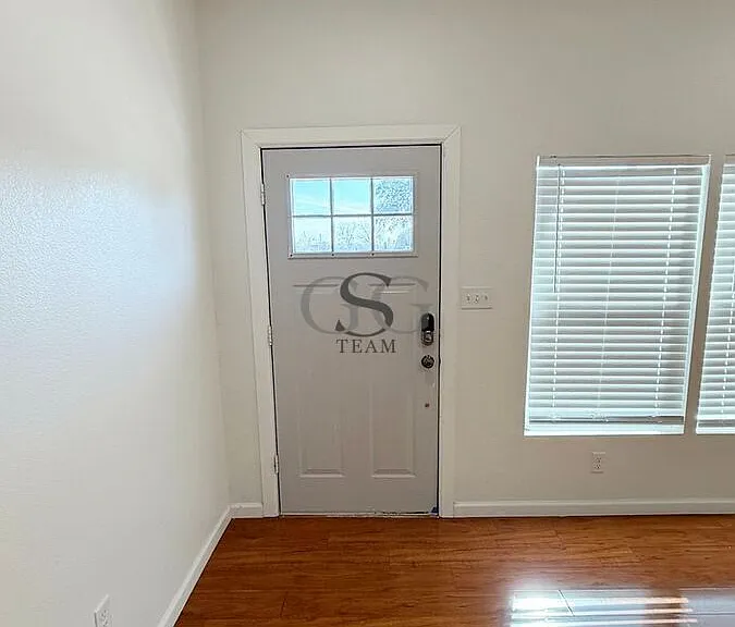723 Paso Hondo St — Photo 34