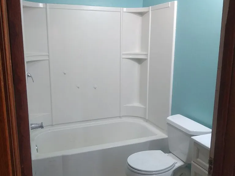 515 Lee Ave — Photo 13
