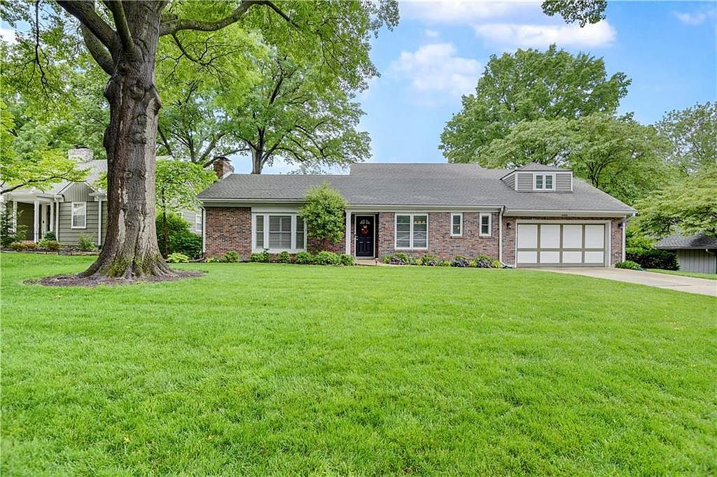 6416 Ensley Ln, Mission Hills, KS 66208 Zillow