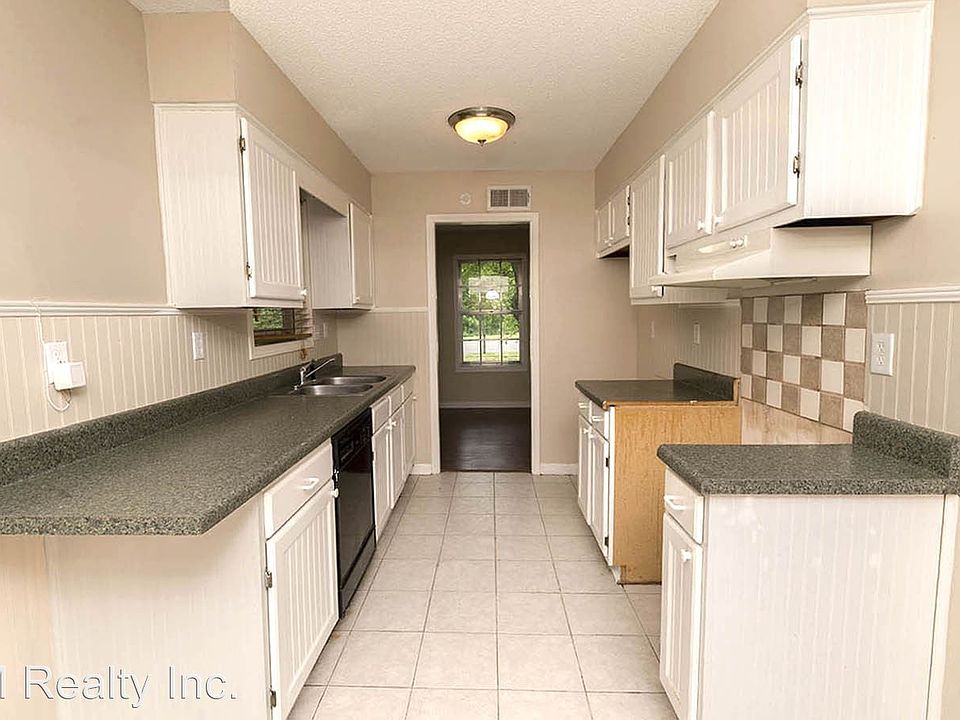 1st image of 3685 Castleman St
