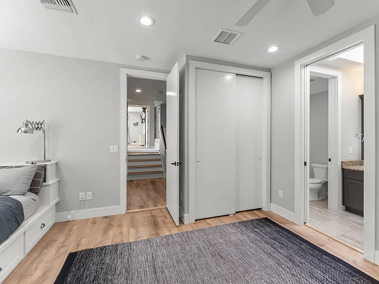 9720 Covent Garden Dr — Photo 45