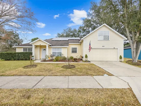 8818 NW 10th Pl, Gainesville, FL 32606