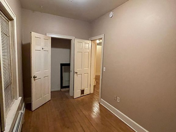 Main Floor 2nd Bedroom