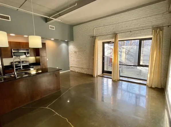 400 Salem Avenue #1 C, Roanoke, VA 24016