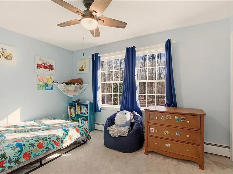 141 Laurel Ridge Ln — Photo 19
