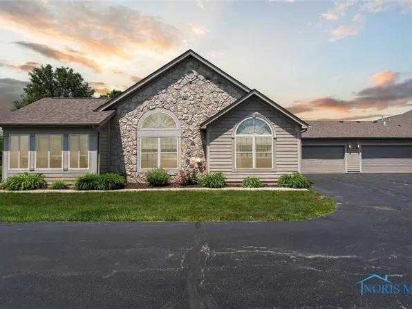 9845 Connor Lake Cir, Perrysburg, OH 43551