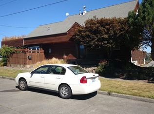 3700 SW Edmunds St, Seattle, WA 98126