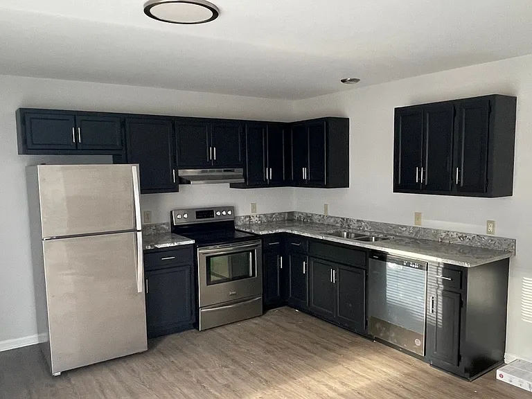 237 Ridgewood Dr #237 — Photo 2