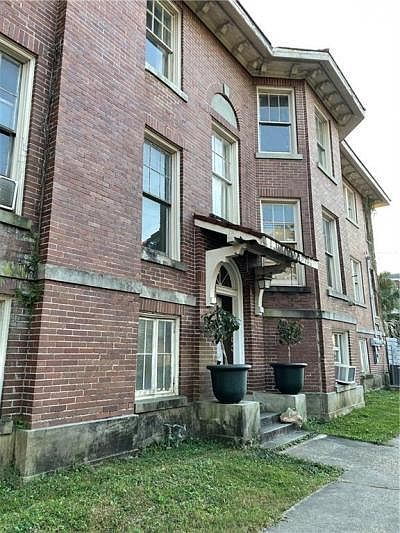 1st image of 2234 Napoleon Ave