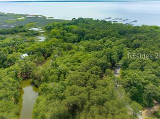 3 Stripland Way, Saint Helena Island, SC 29920