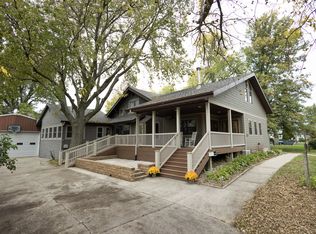 1319 W 4th St S, Newton, IA 50208