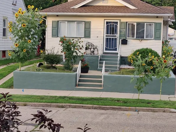 1924 Tinsman Ave, Pennsauken, NJ 08110