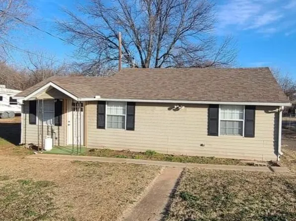 13137 N County Road 3025, Lindsay, OK 73052