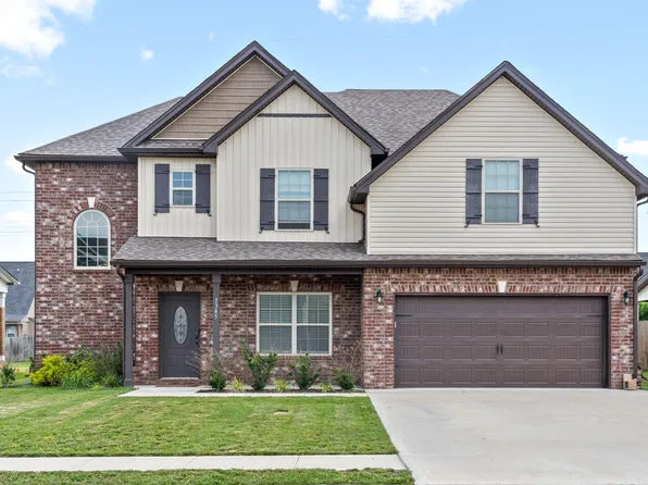 1345 Millet Dr, Clarksville, TN 37040