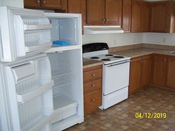 5th image of 3120 W 21st St