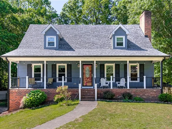416 Summertree Ct, Winston Salem, NC 27127