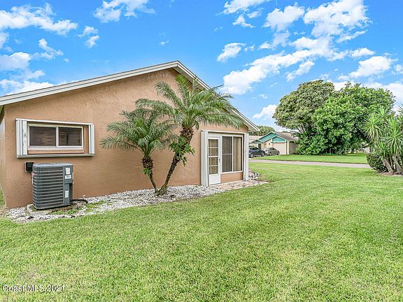 5th image of 399 Cypress Point Dr