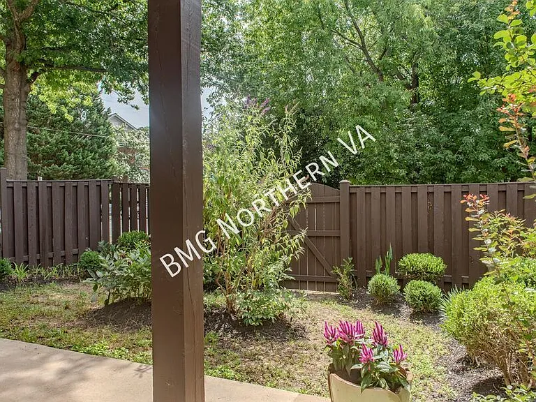 6001 Keble Dr — Photo 10