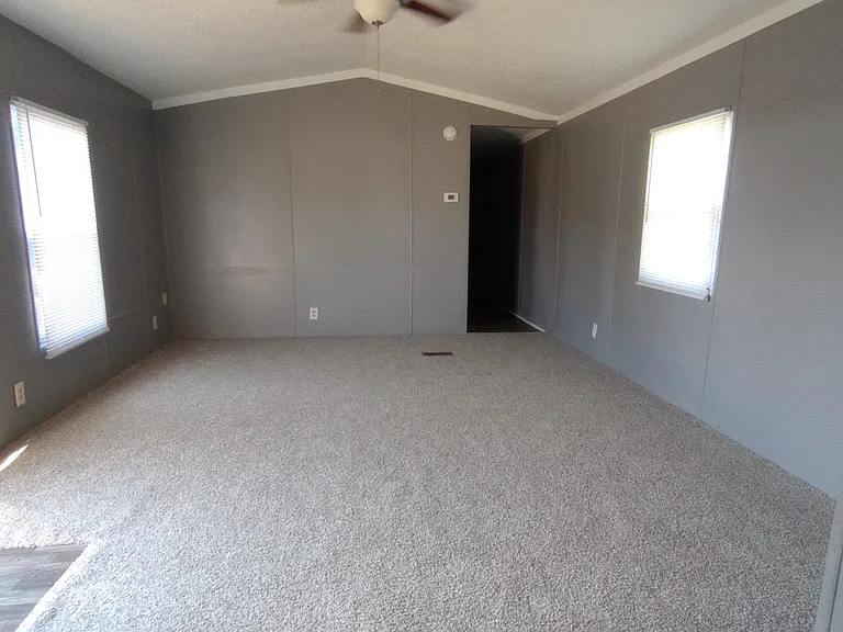 1002 Cherokee Trl — Photo 4