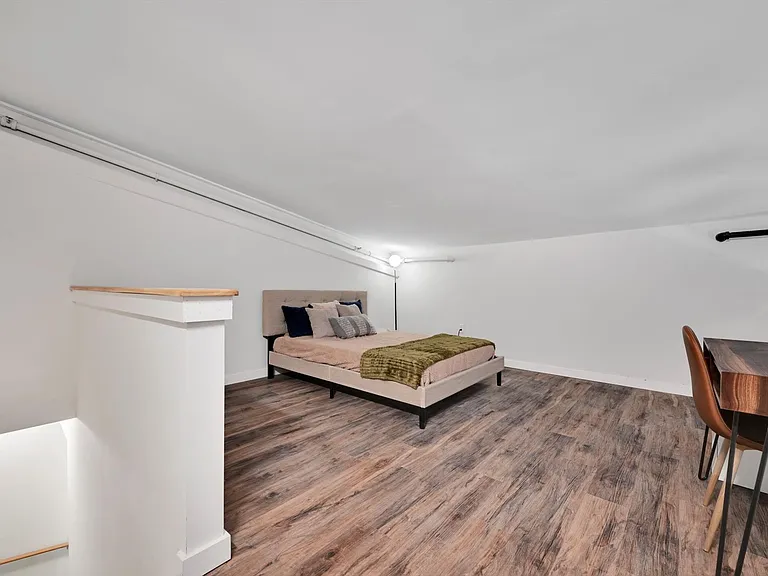 Fleetwood Lofts — Photo 107