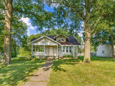 628 N Broadway St, Lacygne, KS, 66040