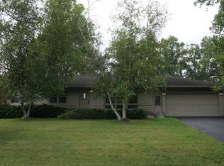 3206 E Bruce Acres Dr, Urbana, IL 61802