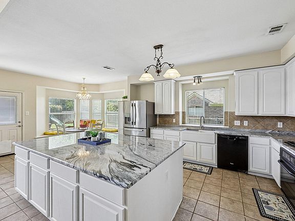 4th image of 3115 Reagenea Dr