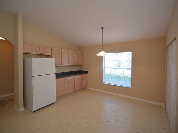 4th image of 31 Peppercorn Ln