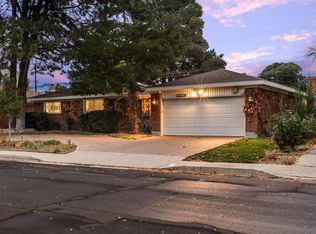 2824 Las Cruces St NE, Albuquerque, NM 87110