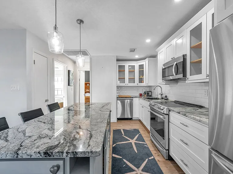 4728 Beach Dr SE #A — Photo 13