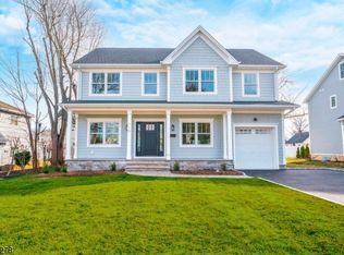 110 Oxford Ter, Westfield, NJ 07090