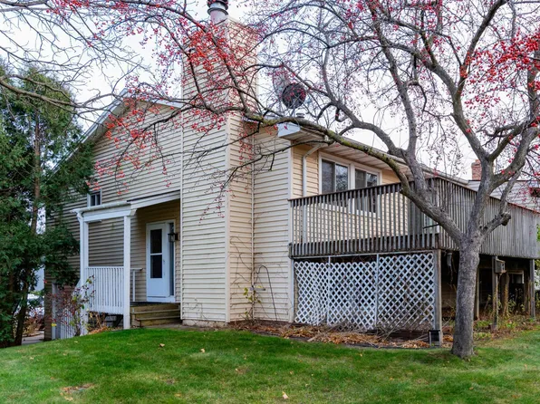 4575 Horizon Cir, Eagan, MN 55123