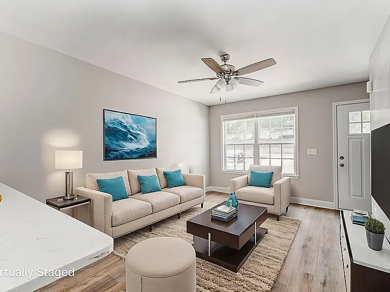 124 Callahan Cavender Rd SE #B — Photo 3