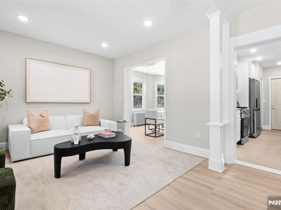 56 Harvey St, Closter, NJ, 07624