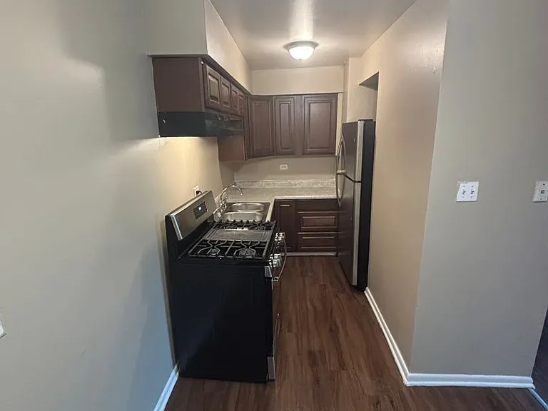 12500 S Lincoln St — Photo 22
