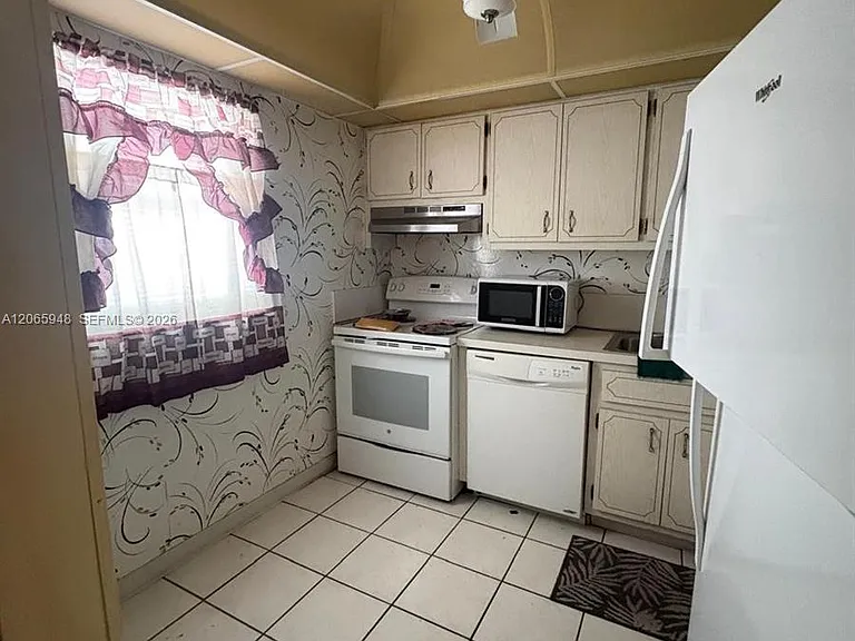 3091 NW 46th Ave #407C — Photo 7