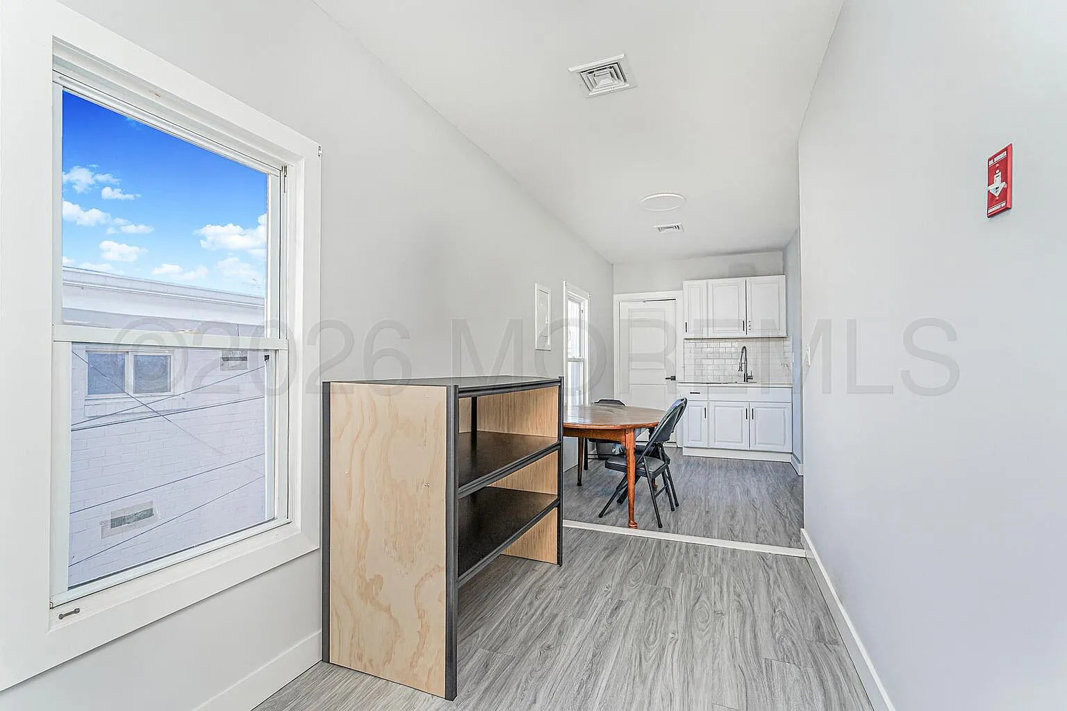 3 bed, 1656 sqft, $3,100 — Photo 4