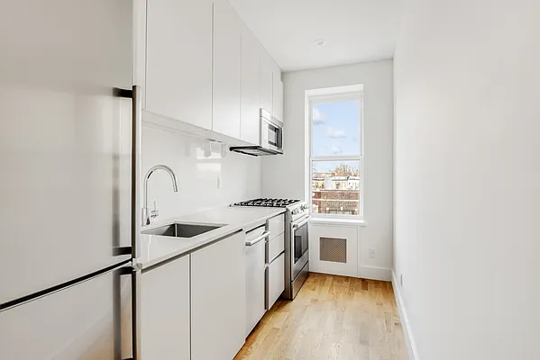 Rented by Corcoran | media 2