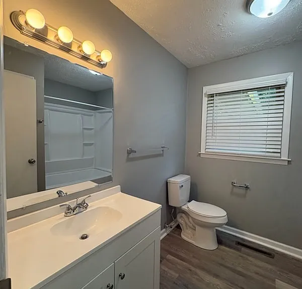 1504 County Home Rd — Photo 11