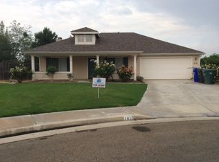 1410 Bradley Ct, Exeter, CA 93221