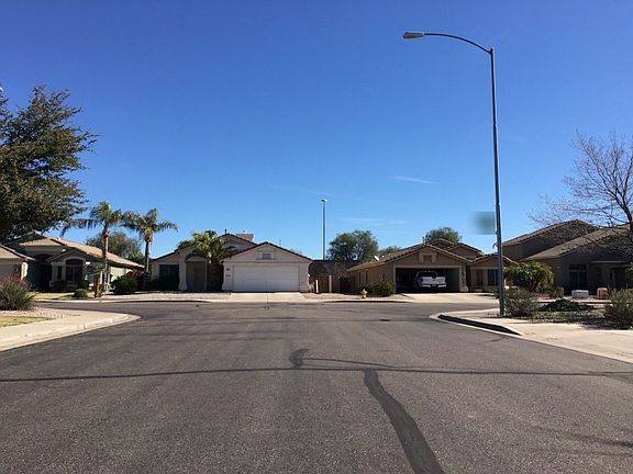 4th image of 8648 E Monte Ave