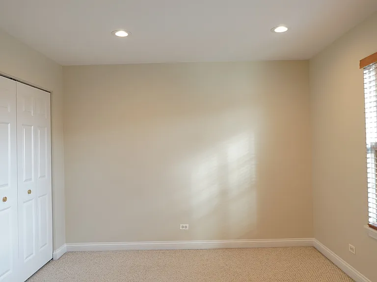2664 Goldenrod Ln — Photo 8