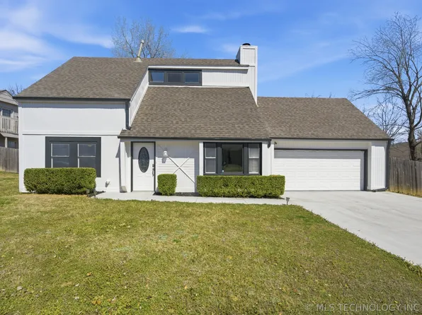 2921 W 64th St, Tulsa, OK 74132