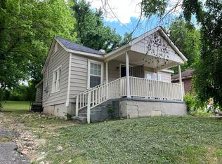 3030 Travis Rd, Memphis, TN 38109