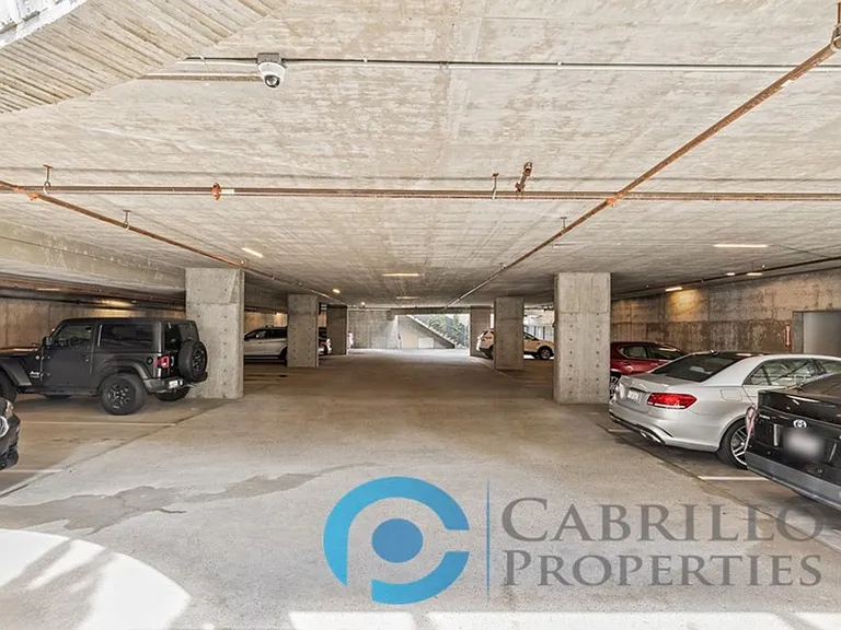 Centre Street Lofts — Photo 5