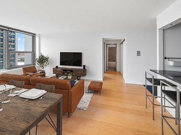 4th image of 3600 N Lake Shore Dr APT 719