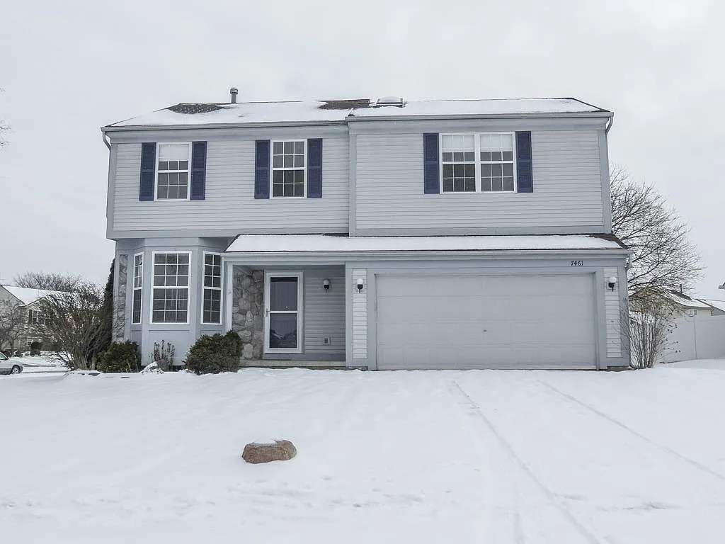 7461 Oakland Hills Dr photo 1
