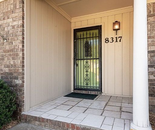 2nd image of 8317 Clover Dr