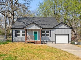 4464 Lane St, Winston Salem, NC 27105