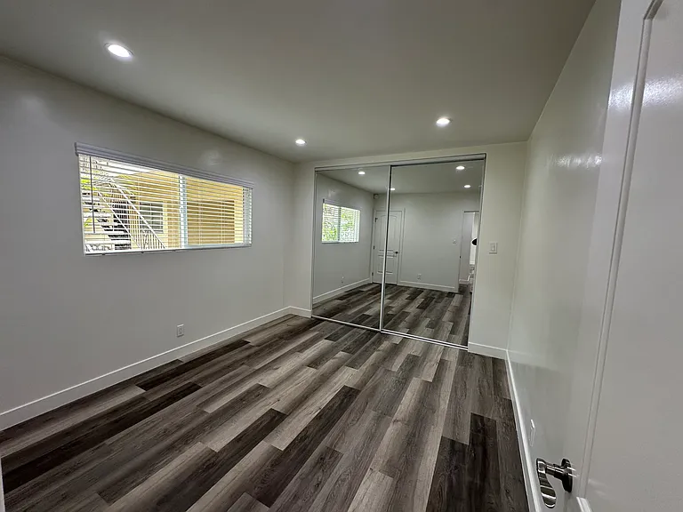 11037 Barnwall St #4 — Photo 17